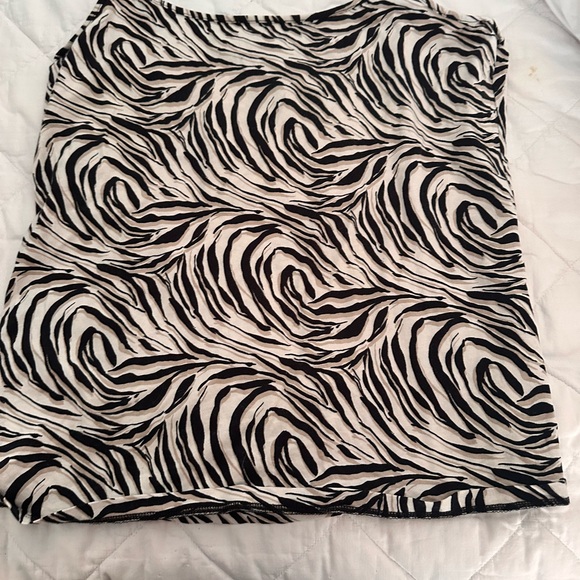 LOFT Tops - LOFT Black and White Zebra Print Camisole